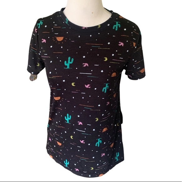 Modern Lux Black Crewneck Cactus Sun Moon Short Sleeve T-Shirt Size XS - Picture 3 of 9